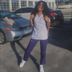 Meet your Posher, Leilani